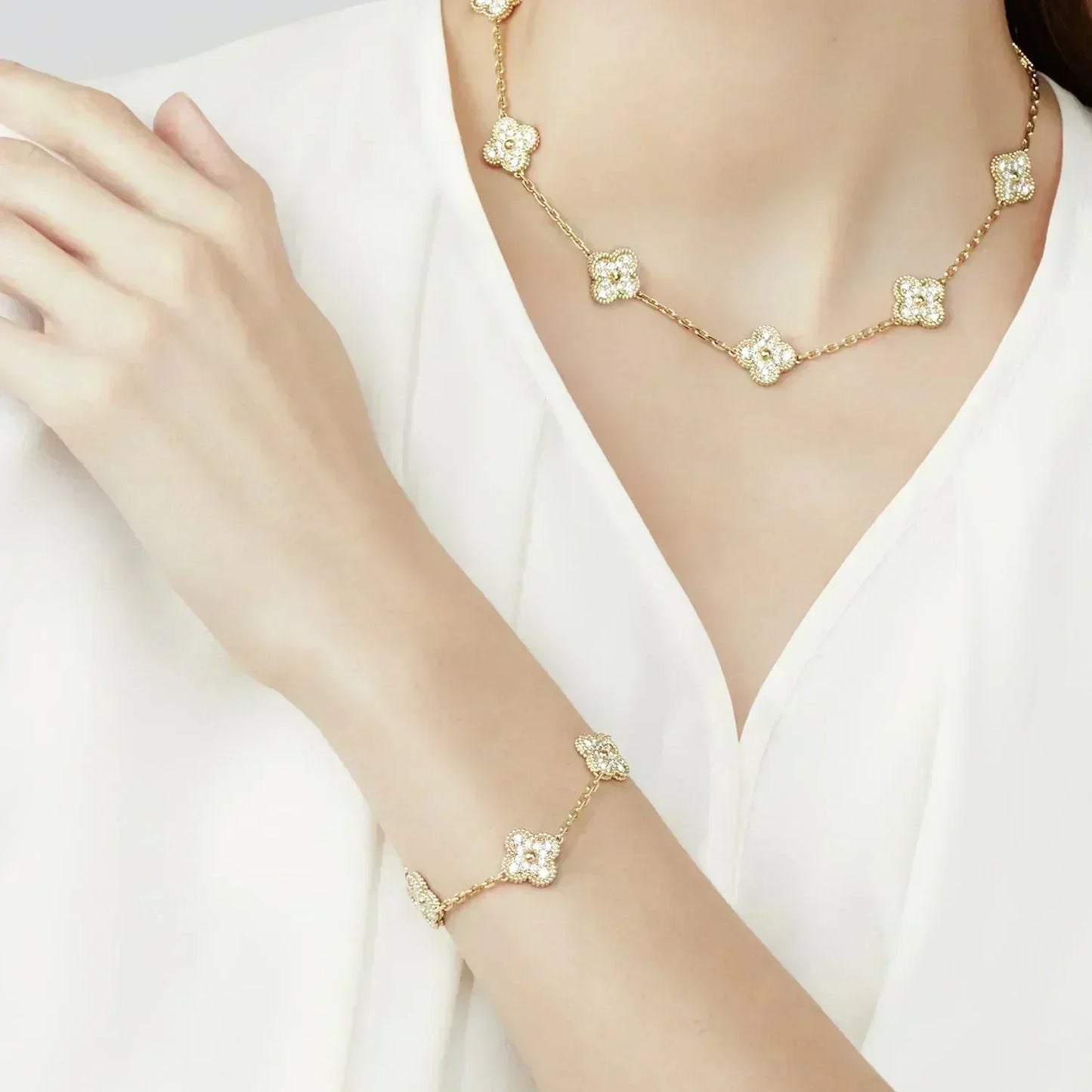 [Lume Jewelry] New  CLOVER 5 MOTIF FULL DIAMOND BRACELET COLLECTION