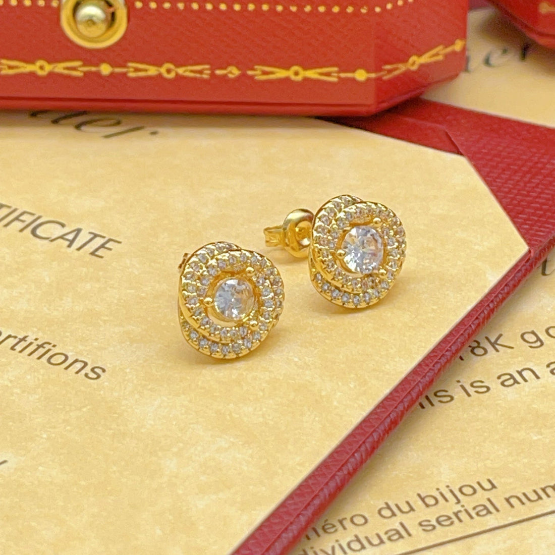 ¡®Lume Jewelry¡¯Love Knot Stud Earrings