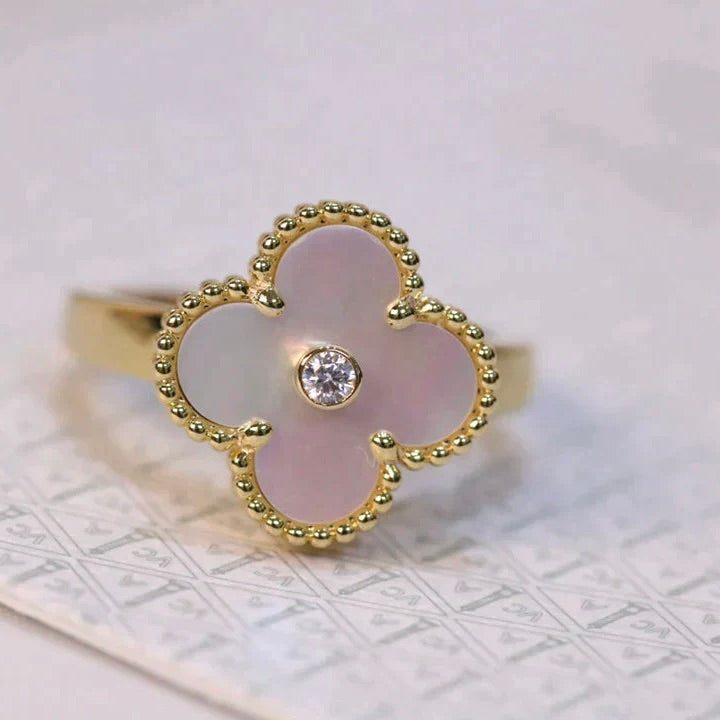 ¡®Lume Jewelry¡¯CLOVER PINK MOP RING GOLD DIAMOND