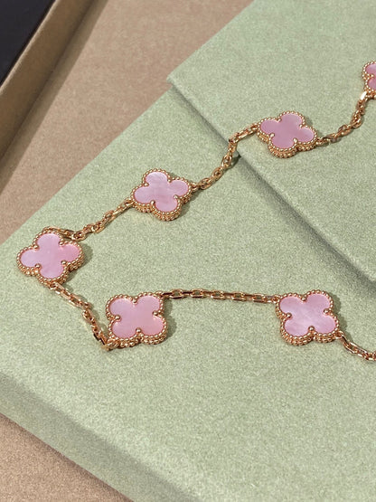 [Lume Jewelry] Pink Necklace with Ten Clover Designs
