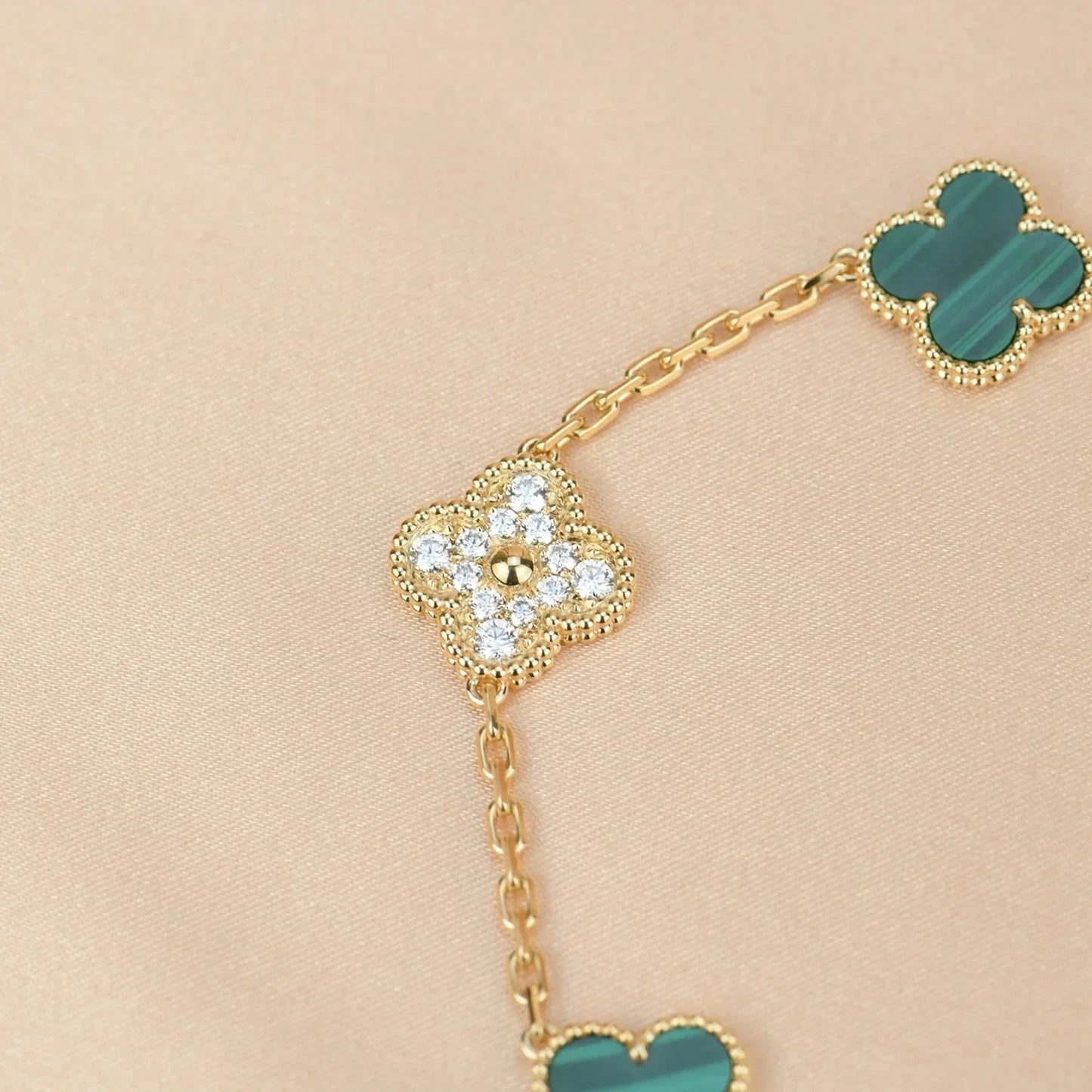 [Lume Jewelry]New  CLOVER 5 MOTIF MALACHITE BRACELET COLLECTION
