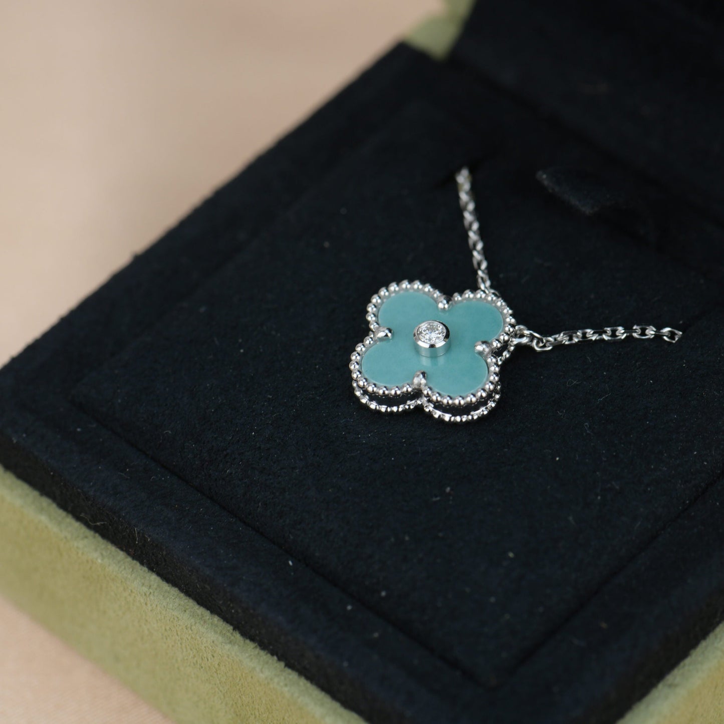 ¡®Lume Jewelry¡¯CLOVER 15MM DIAMOND SVRES PORCELAIN  NECKLACE SILVER