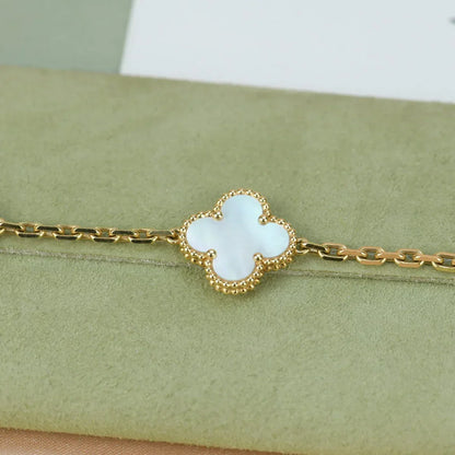 [Lume Jewelry]New CLOVER WHITE PEARL MOP 5 MOTIF BRACELET COLLECTION