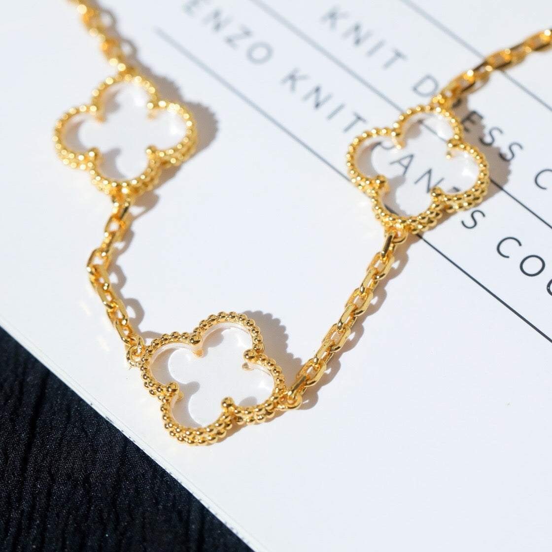 [Lume Jewelry]New CLOVER 5 MOTIF ROCK CRYSTAL BRACELET