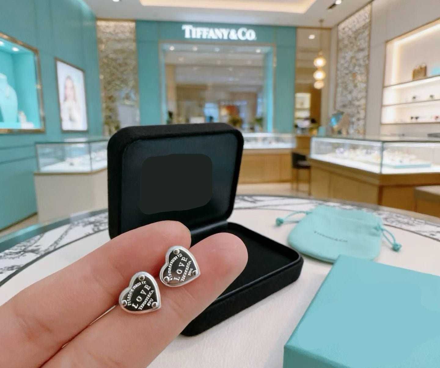 [Lume Jewelry]New Heart-Shaped Stud Earrings