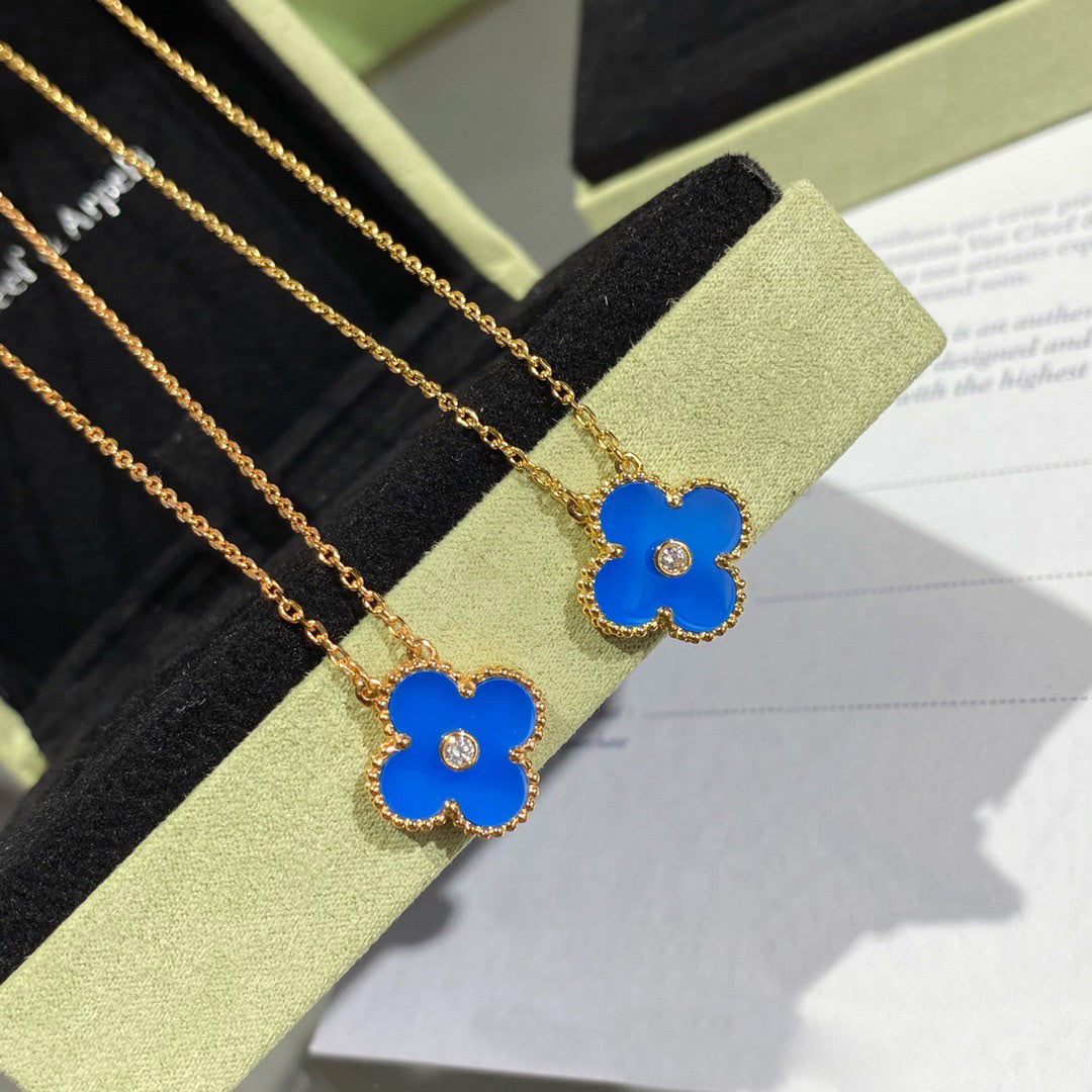 ¡®Lume Jewelry¡¯CLOVER 15MM DIAMOND AND BLUE AGATE NECKLACE