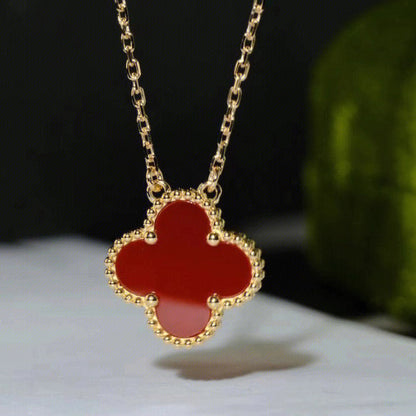 ¡®Lume Jewelry¡¯CLOVER 15MM CARNELIAN SINGLE FLOWER NECKLACE