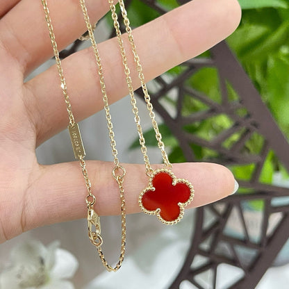 ¡®Lume Jewelry¡¯CLOVER 15MM CARNELIAN SINGLE FLOWER NECKLACE