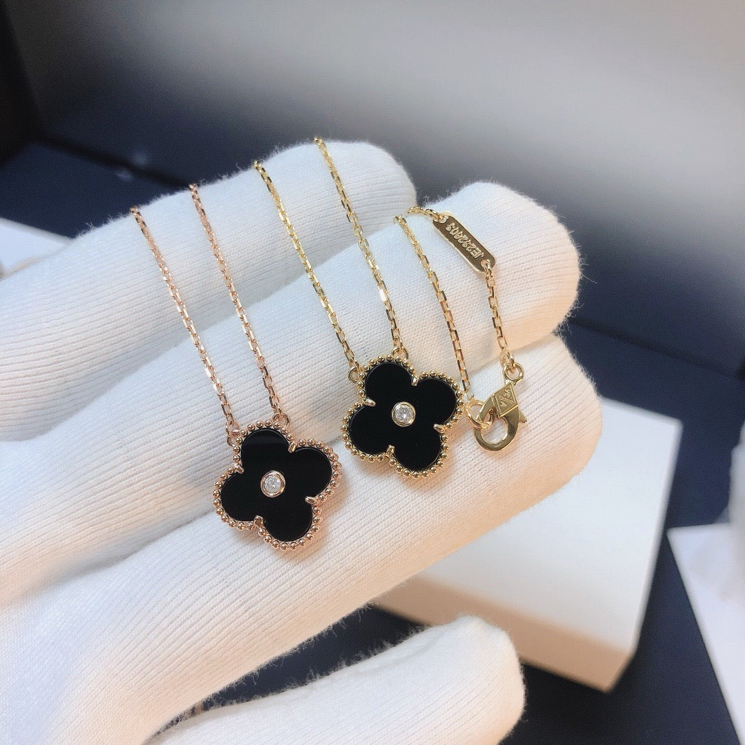 ¡®Lume Jewelry¡¯CLOVER 15MM DIAMOND ONYX NECKLACE