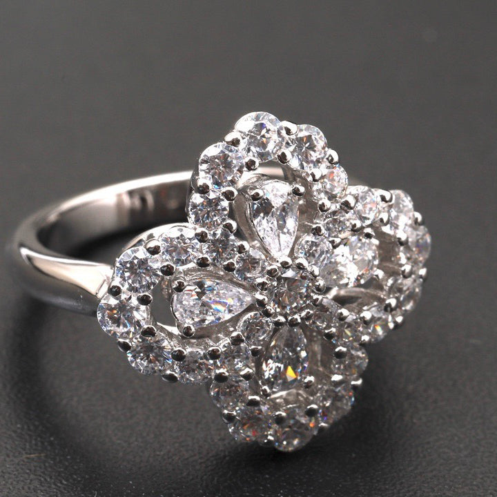 ¡®Lume Jewelry¡¯LOOP RING FULL MOTIF DIAMOND 16MM SILVE
