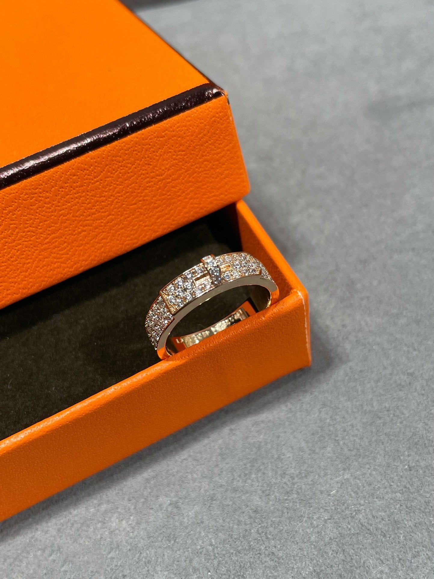 ¡®Lume Jewelry¡¯KELLY PINK GOLD DIAMOND RING