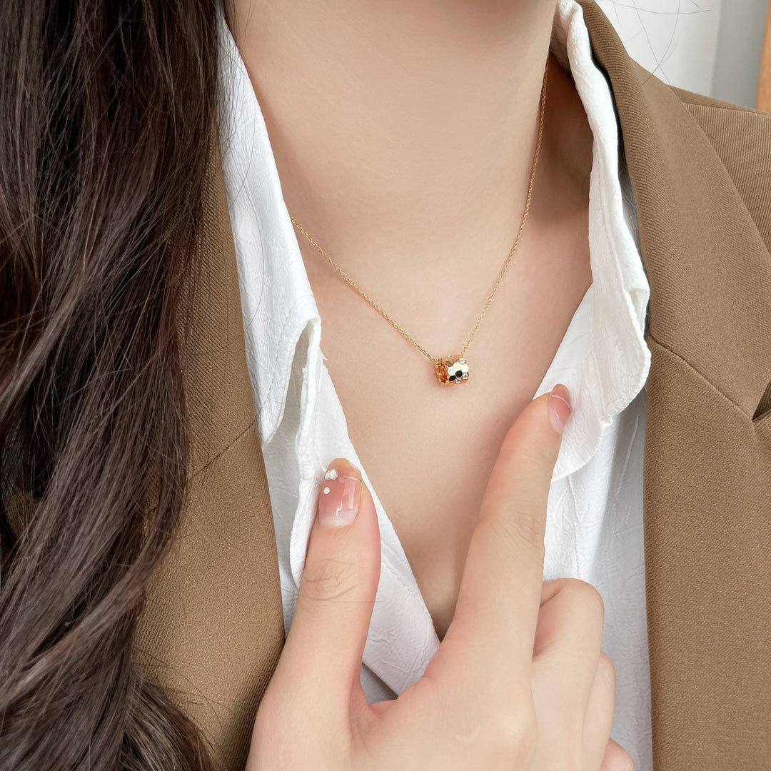 ¡®Lume Jewelry¡¯BEE MINI PEDANT DIAMOND NECKLACE
