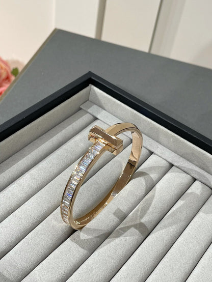 [Lume Jewelry]WIDE HINGED BANGLE PINK GOLD WITH BAGUETTE DIAMONDS