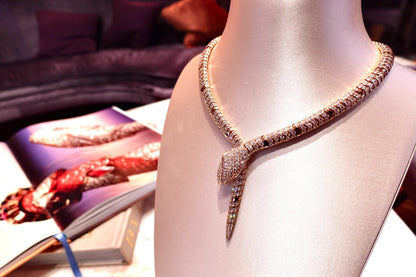 [✨Lume Jewelry✨]HAUTE COUTURE GOLD SERPENTI NECKLACE