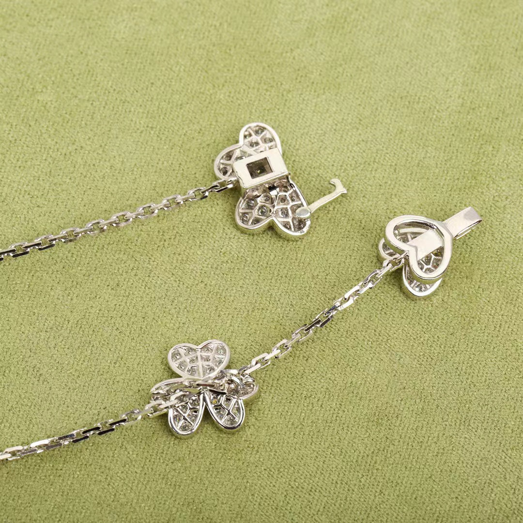 ¡®Lume Jewelry¡¯FRIVOLE SILVER 9 FLOWERS NECKLACE