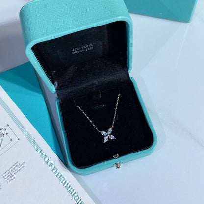 [Lume Jewelry]PLATINUM AND DIAMOND VICTORIA PENDANT NECKLACE