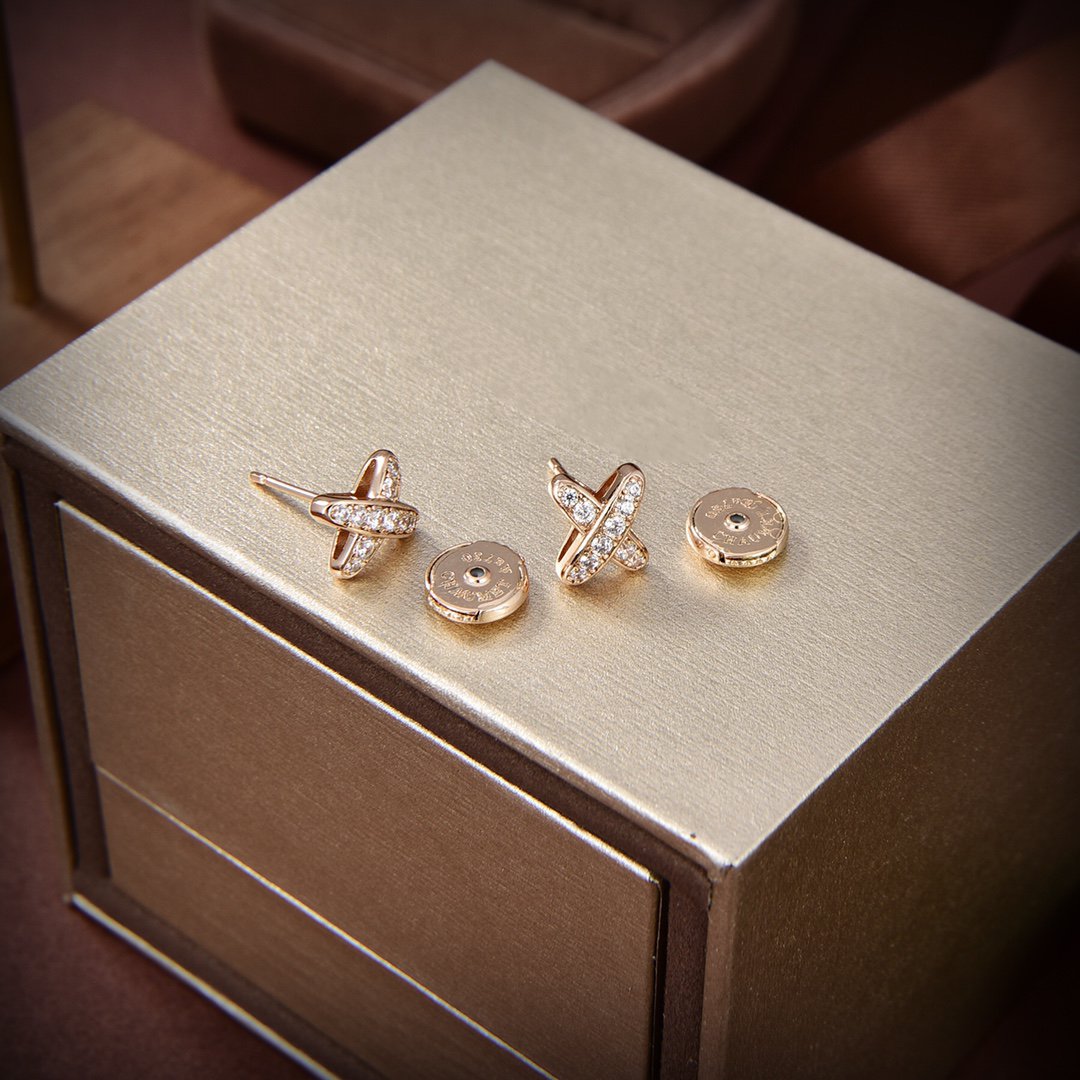 ¡®Lume Jewelry¡¯JEUX DE GOLD DIAMOND EARRINGS