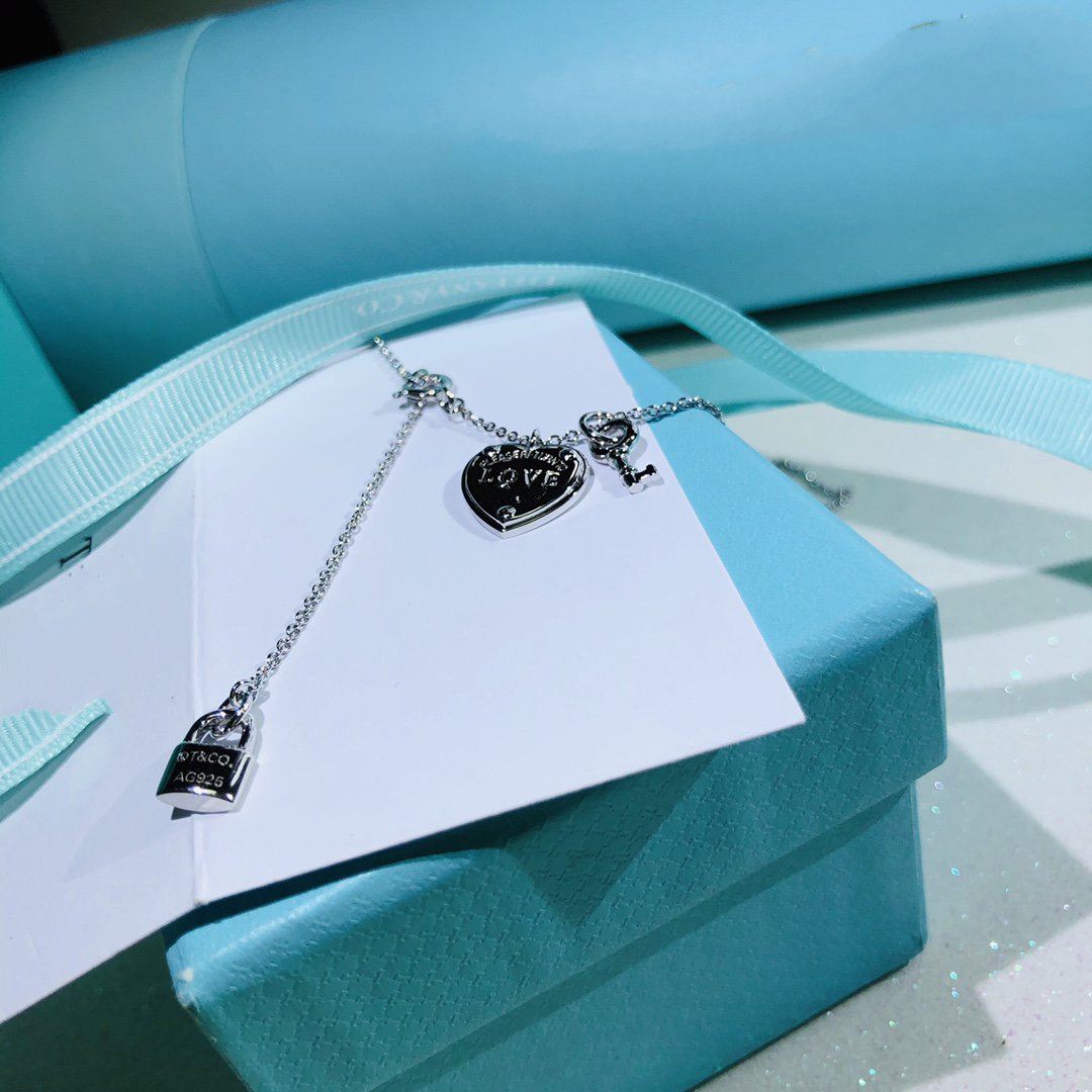 [Lume Jewelry]LOVE HEART TAG KEY NECKLACE