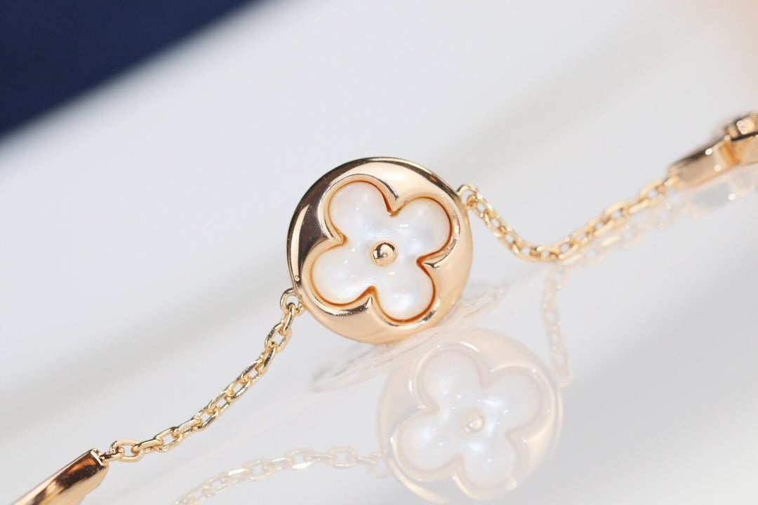 ¡®Lume Jewelry¡¯LEAF CLOVER BRACELET