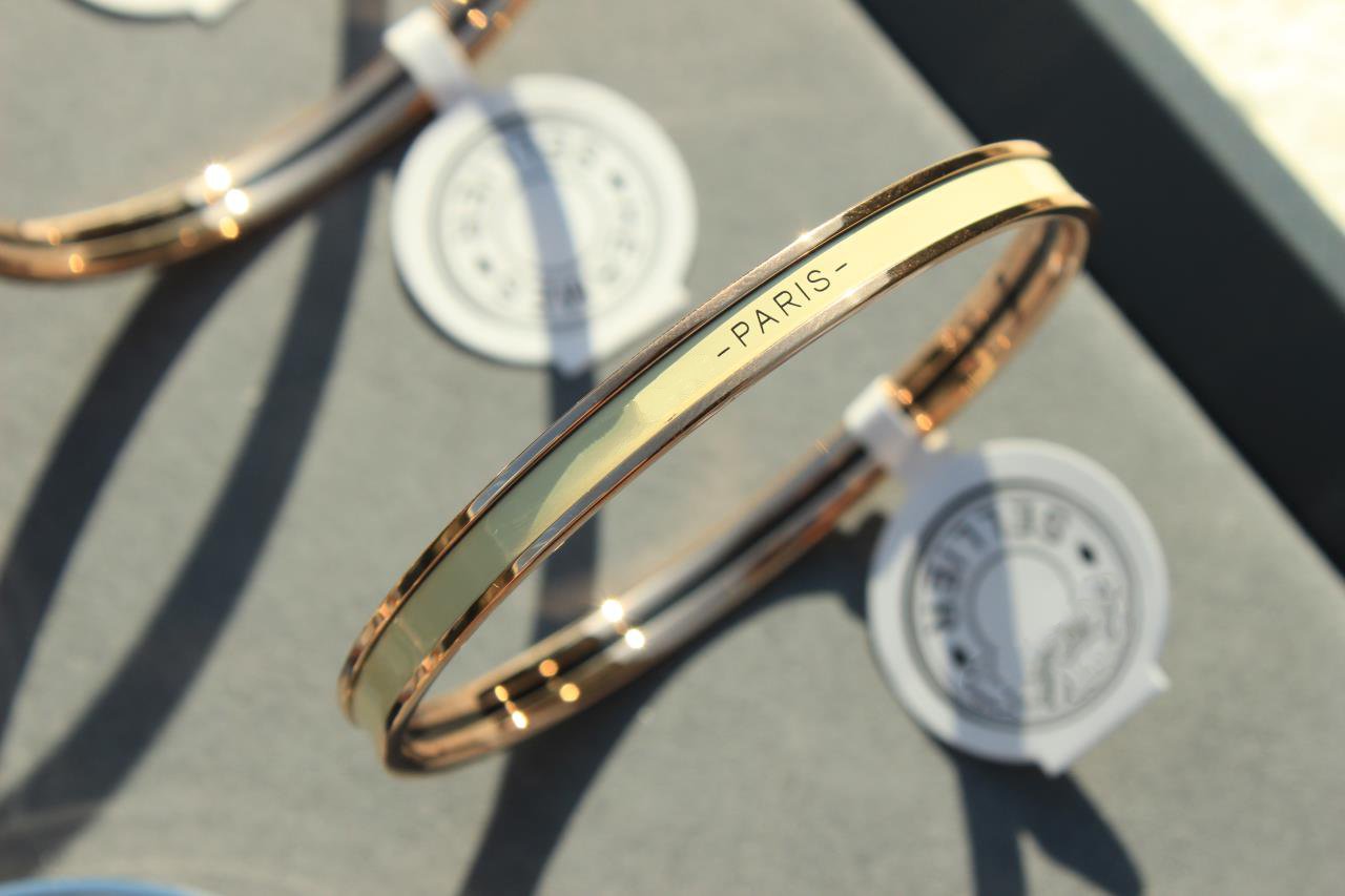 ¡®Lume Jewelry¡¯HM UNI BANGLE BAG