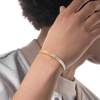 [Lume Jewelry]Move Noa Ciselé half pavé bangle