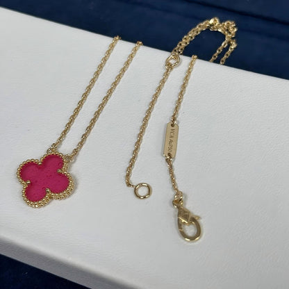 [Lume Jewelry] NEW CLOVER 15MM PINK ENAMEL NECKLACE
