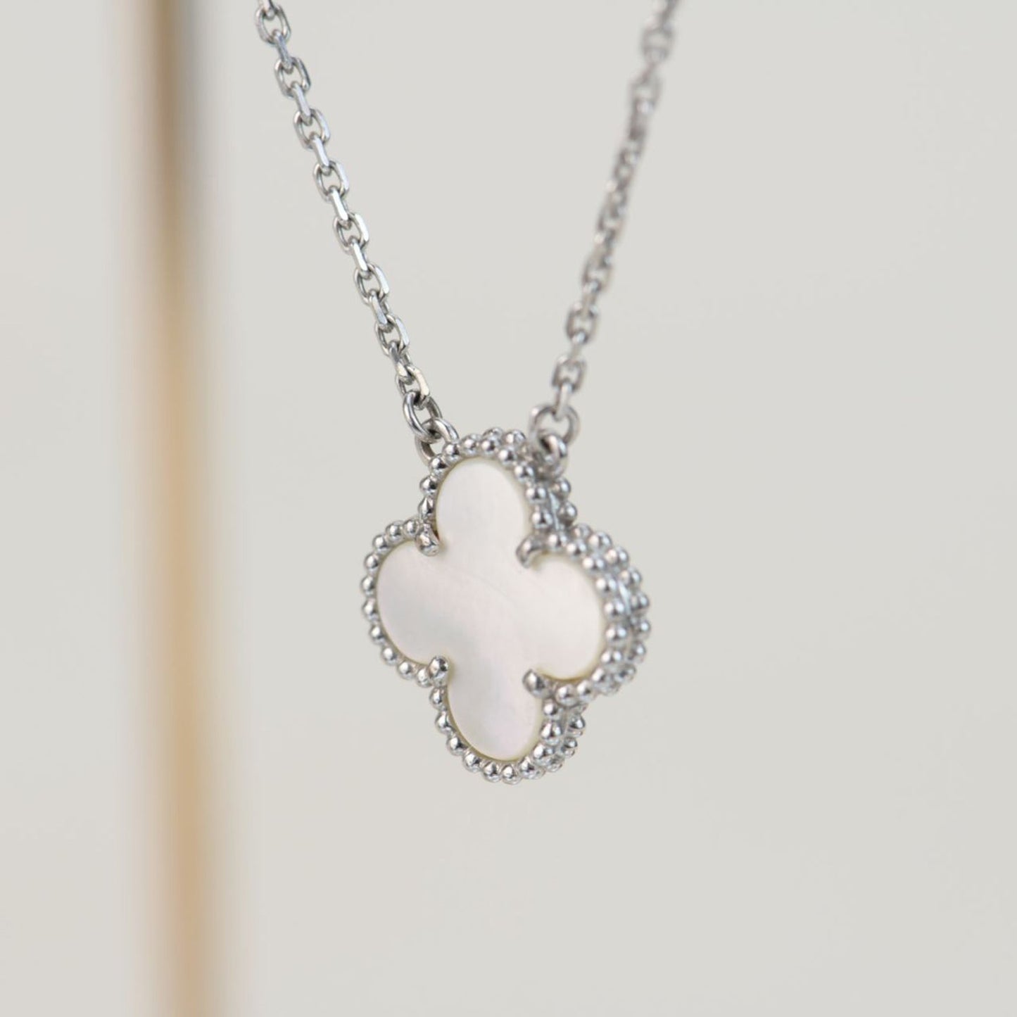 ¡®Lume Jewelry¡¯CLOVER  15MM WHITE MOTHER-OF-PEARL SILVER