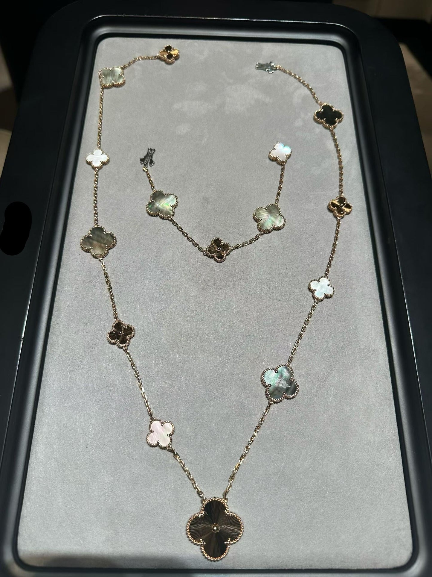 [¡®Lume Jewelry¡¯] 25 NEW CLOVER 15 MOTIFS GRAY MOTHER-OF-PEARL