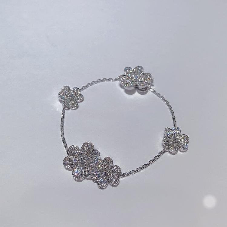 ¡®Lume Jewelry¡¯FRIVOLE SILVER 5 FLOWERS BRACELET