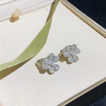 ¡®Lume Jewelry¡¯FRIVOLE SILVER FLOWER DIAMOND EARRINGS