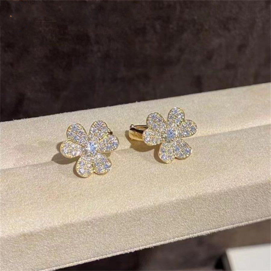 ¡®Lume Jewelry¡¯FRIVOLE GOLD FLOWER DIAMOND EARRINGS