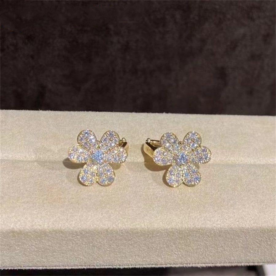 ¡®Lume Jewelry¡¯FRIVOLE GOLD FLOWER DIAMOND EARRINGS