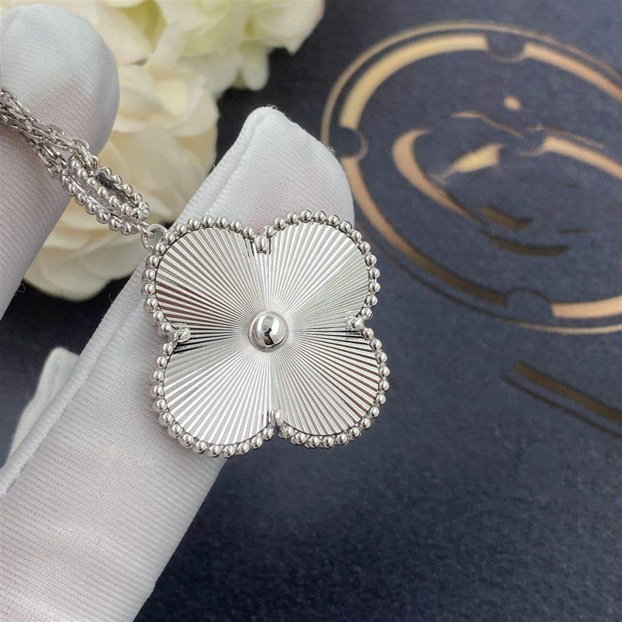 ¡®Lume Jewelry¡¯CLOVER 25MM SILVER BIG CLOVER NECKLACE