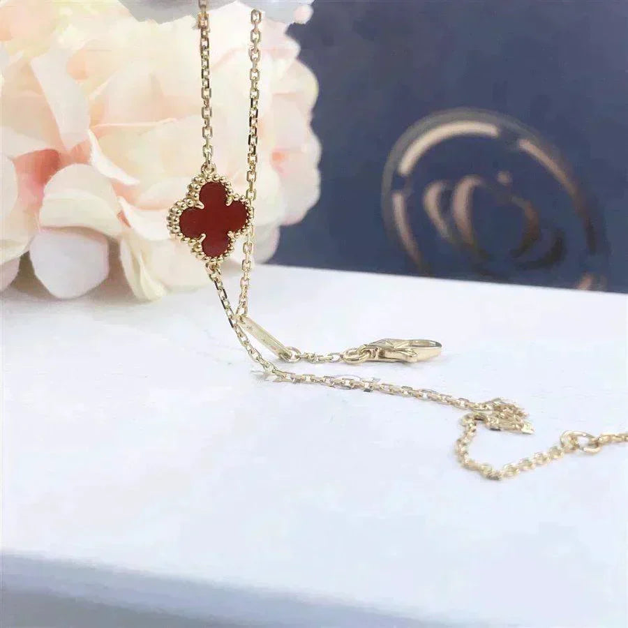 ¡®Lume Jewelry¡¯CLOVER  CARNELIAN SINGLE FLOWER BRACELET