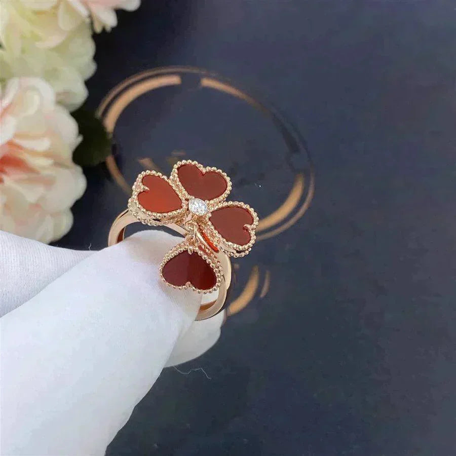 ¡®Lume Jewelry¡¯SWEET CLOVER CARNELIAN RING